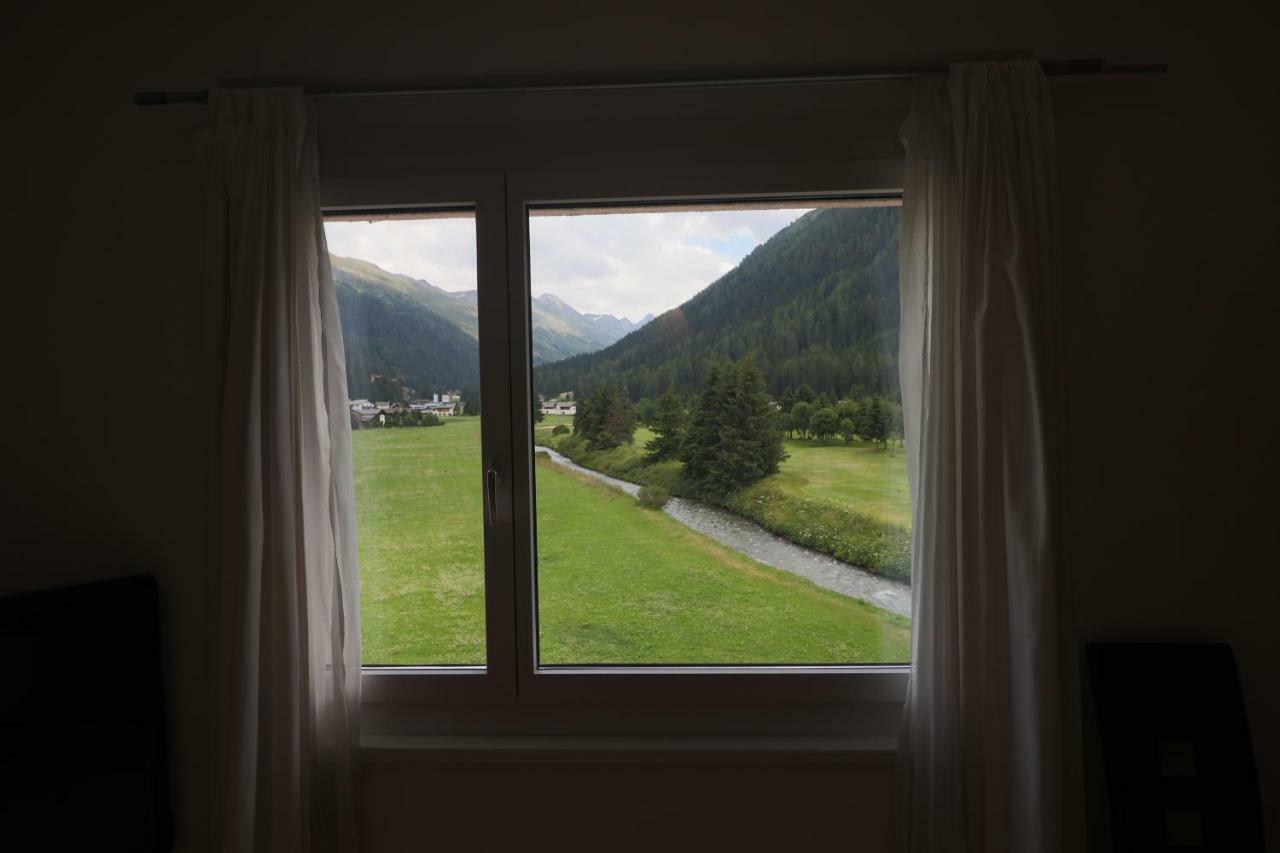 Golf Apartments - Schmid Davos Bagian luar foto