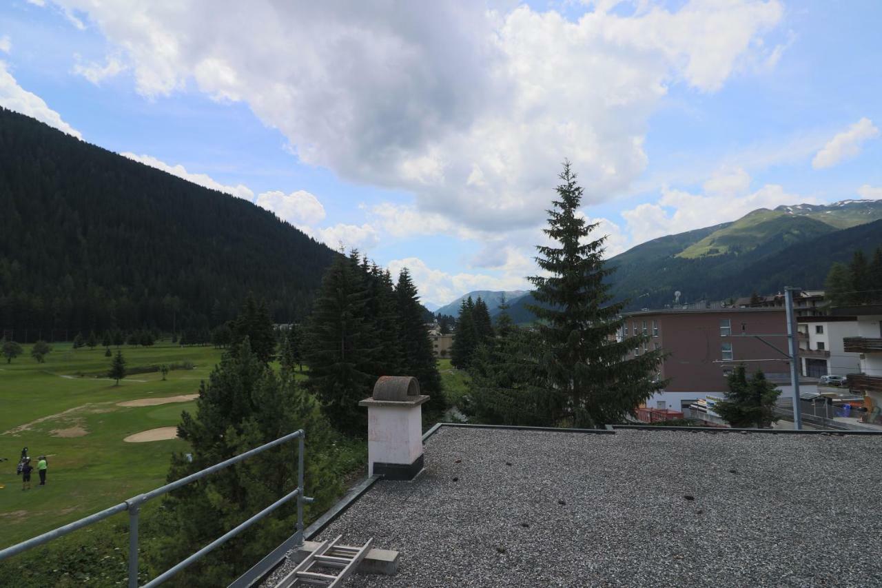 Golf Apartments - Schmid Davos Bagian luar foto