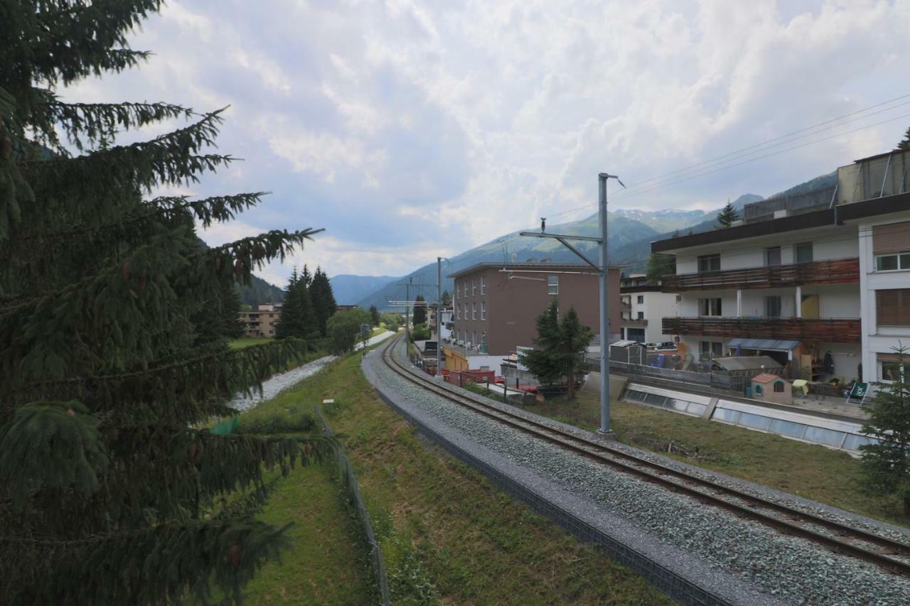 Golf Apartments - Schmid Davos Bagian luar foto