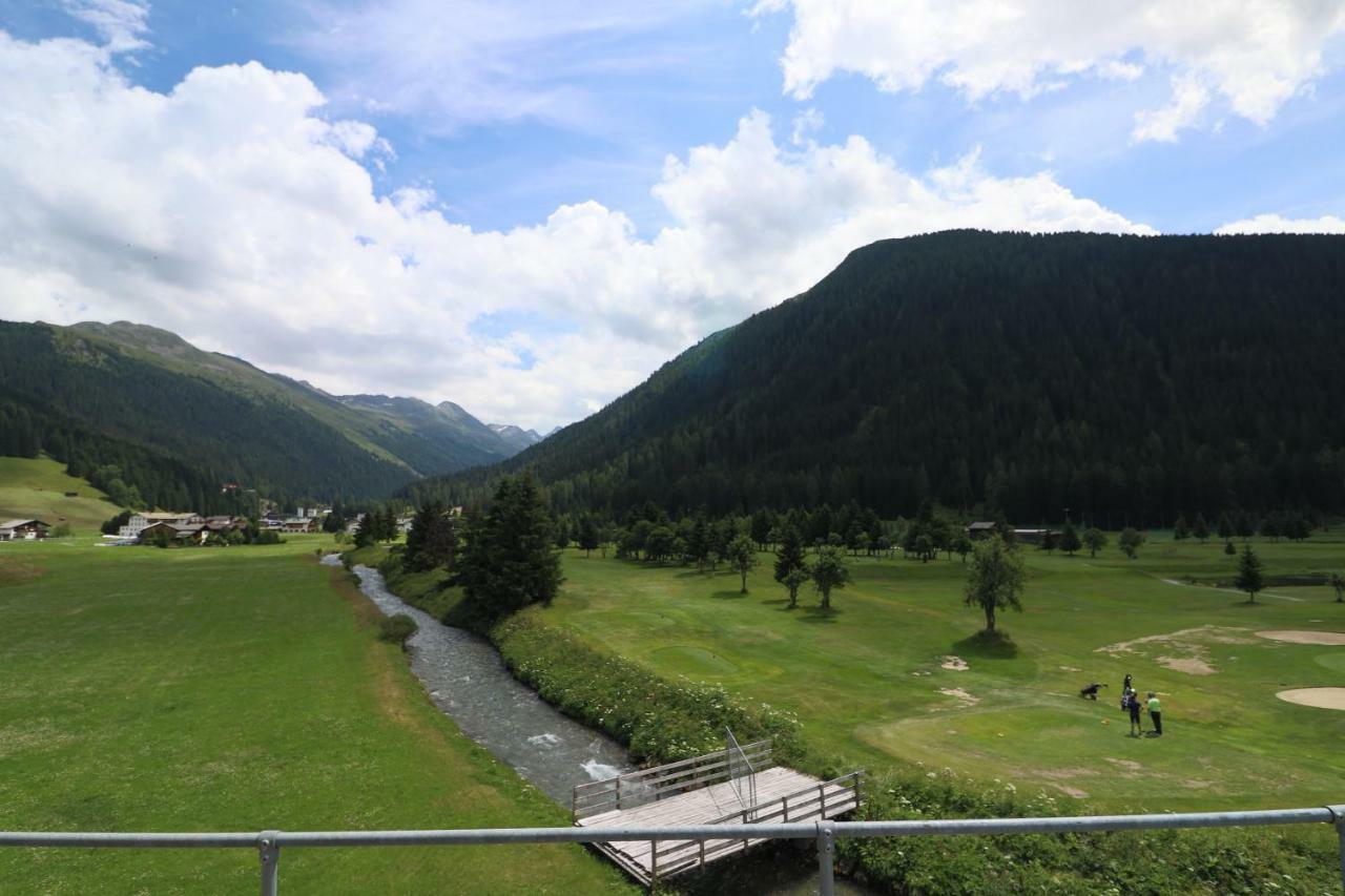 Golf Apartments - Schmid Davos Bagian luar foto
