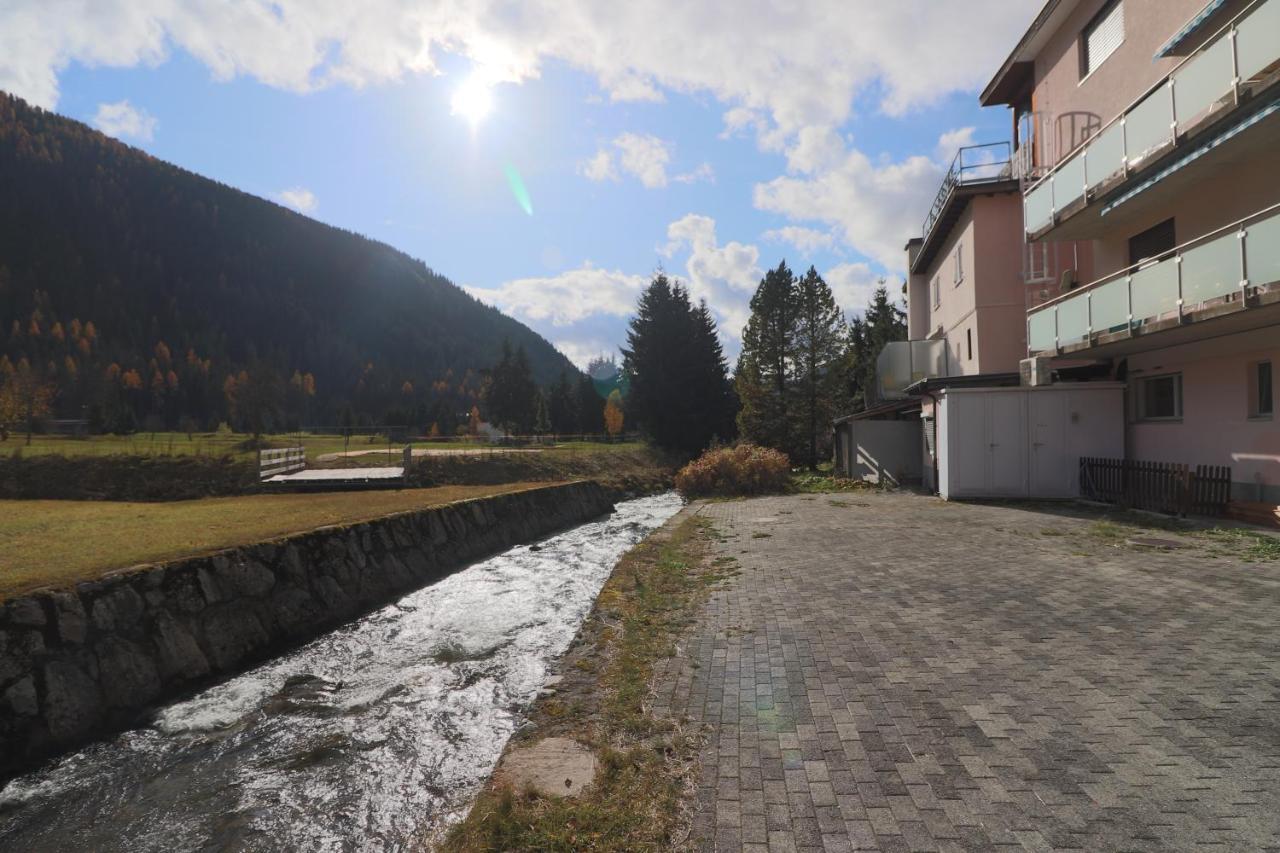 Golf Apartments - Schmid Davos Bagian luar foto